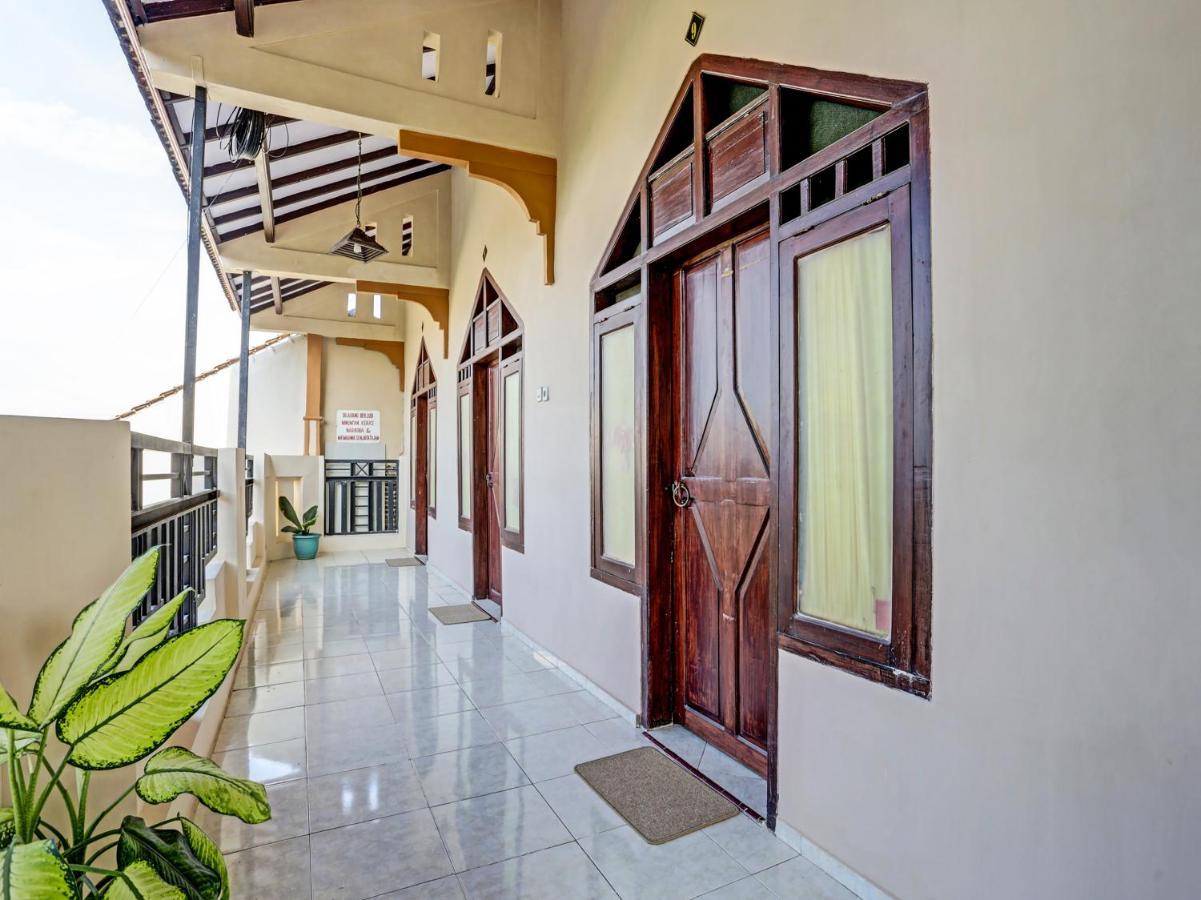 Oyo 91261 Cita Suraya Homestay Banyuwangi  Exterior photo